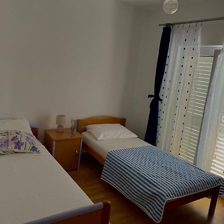 Apartman Nives Lejlighed Trogir Eksteriør billede