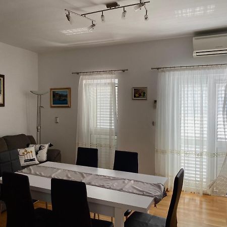 Apartman Nives Lejlighed Trogir Eksteriør billede